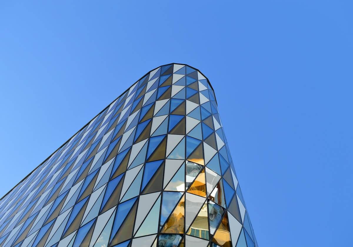 强生继承人收购水晶宫足球俱乐部